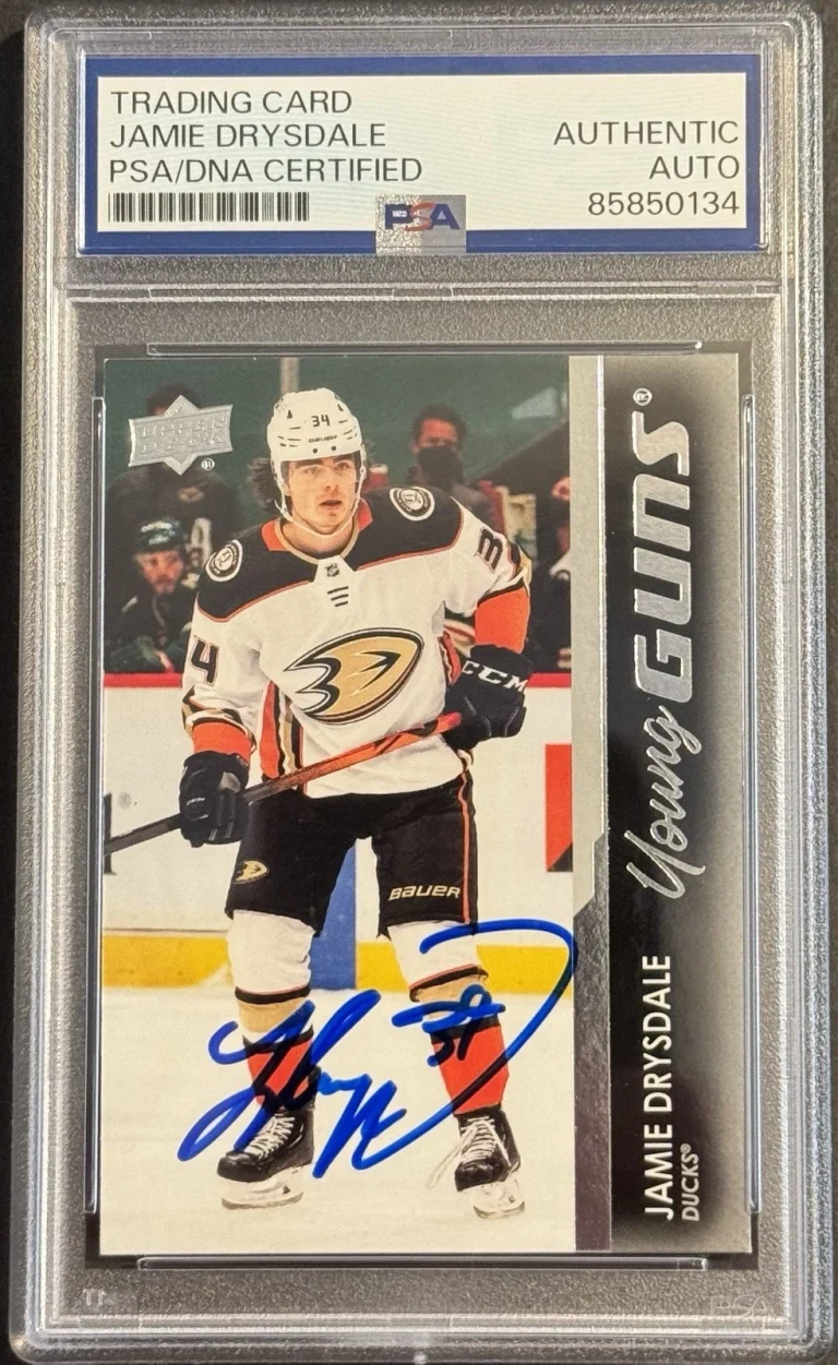 Jamie Drysdale Signed Auto 2021/22 Young Guns Rookie Card PSA/DNA Slab Flyers