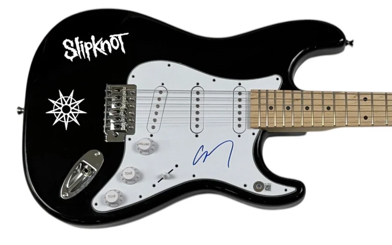 Corey Taylor Signed Autograph SLIPKNOT Electric Guitar Proof Beckett Witness COA
