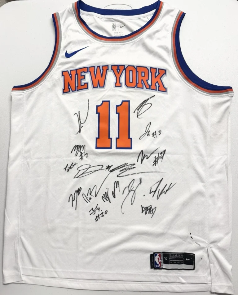 2026 New York Knicks Team Signed NBA Finals Jersey PSA/DNA COA 14 Autos Brunson