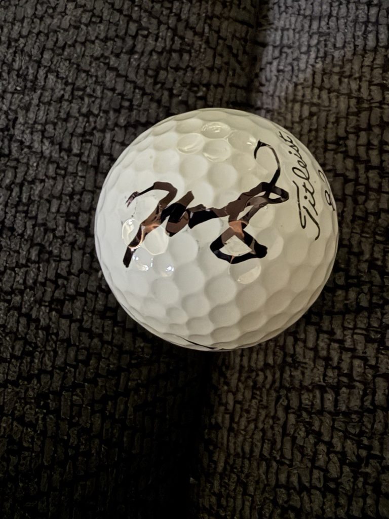 Mao Saigo Signed Golf Ball Autographed LPGA Tour Star