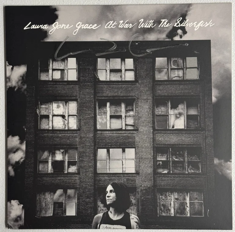 LAURA JANE GRACE SIGNED AUTOGRAPHED AT WAR WITH THE SILVERFISH 10