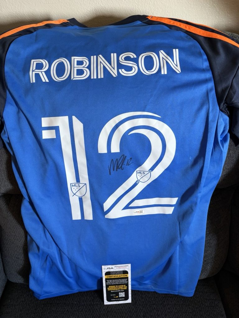 Miles Robinson SIGNED FC Cincinnati Jersey L JSA Authentication COA