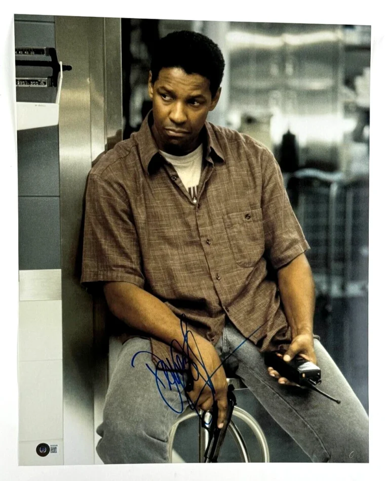 Denzel Washington Signed Training Day 16x20 Photo Autograph Poster Beckett COA
