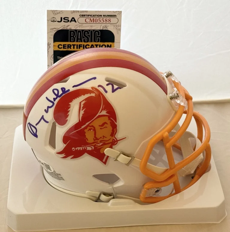 Doug Williams signed Tampa Bay Buccaneers Throwback mini helmet autographed JSA