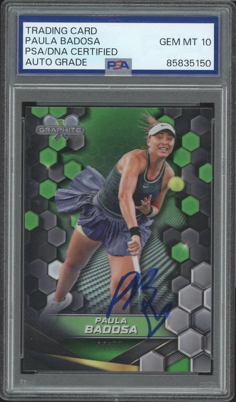 2024 Topps Graphite #25 Paula Badosa Signed Green Refractor /75 PSA/DNA AUTO 10