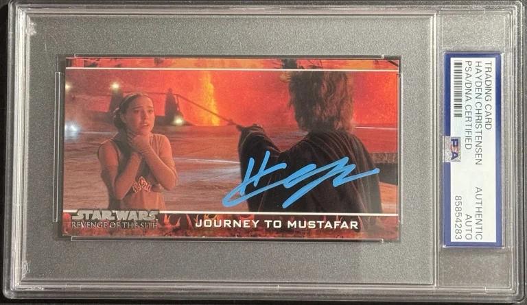Hayden Christensen Signed 2005 Star Wars Revenge Of The Sith Card PSA/DNA