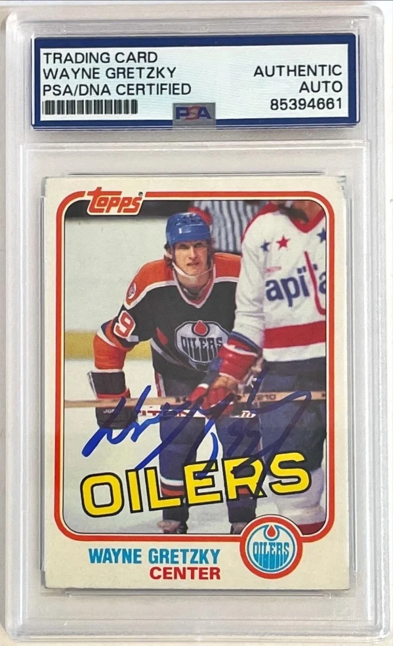 Wayne Gretzky Signed 1981 Topps #16 Trading Card PSA PSA/DNA