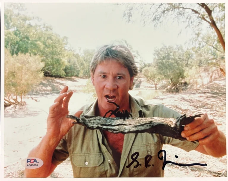 Steve Irwin Signed 8x10 The Crocodile Hunter Photograph PSA PSA/DNA