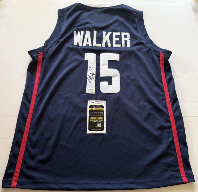 Kemba Walker UCONN Huskies signed Custom jersey autographed JSA