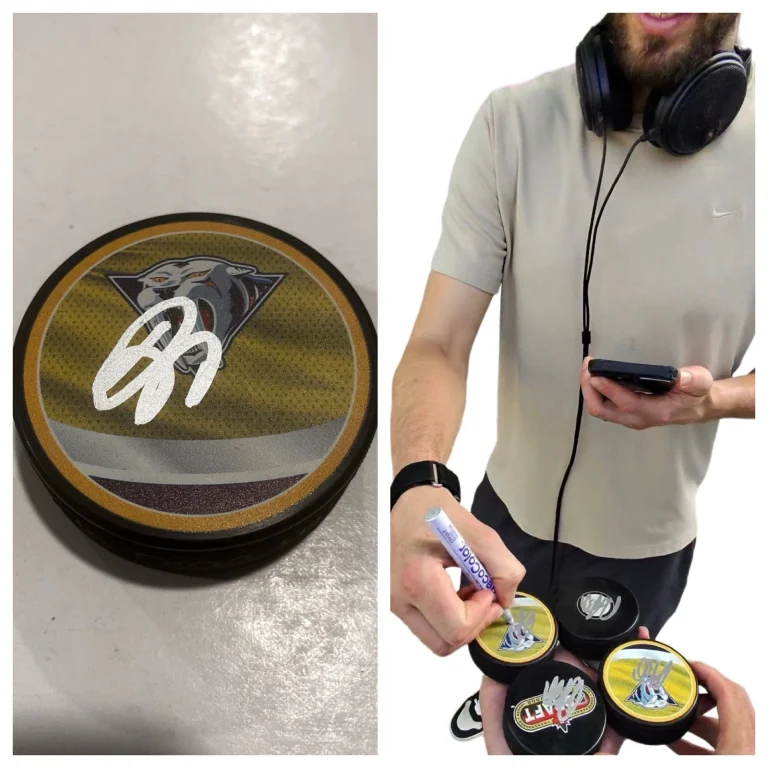 ROMAN JOSI SIGNED NASHVILLE PREDATORS HOCKEY PUCK W/ CASE COA