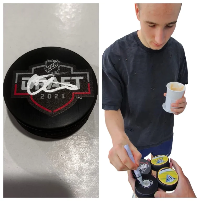 FEDOR SVECHKOV SIGNED NASHVILLE PREDATORS 2021 NHL DRAFT HOCKEY PUCK W/ CASE COA