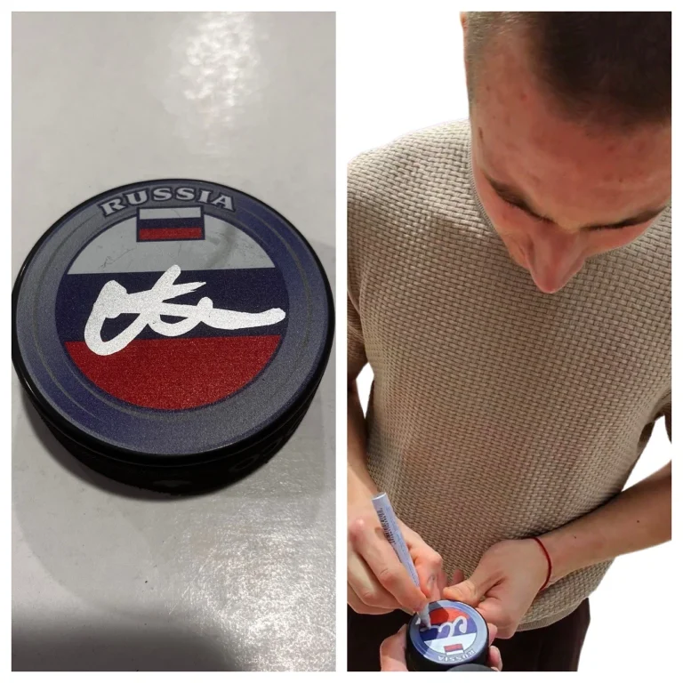 FEDOR SVECHKOV SIGNED RUSSIA HOCKEY PUCK W/ CASE NASHVILLE PREDATORS COA