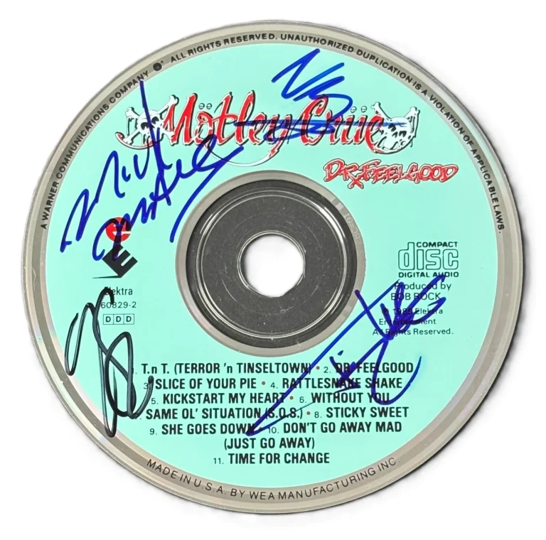 Motley Crue Signed Dr Feelgood CD Neil Mars Lee Sixx Beckett BAS LOA