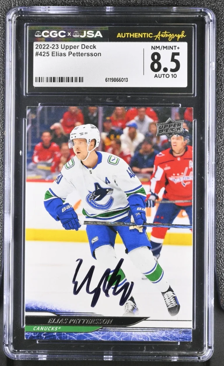 ELIAS PETTERSSON SIGNED 2022-23 UPPER DECK CARD #425 CGC 8.5 JSA 10 AUTO