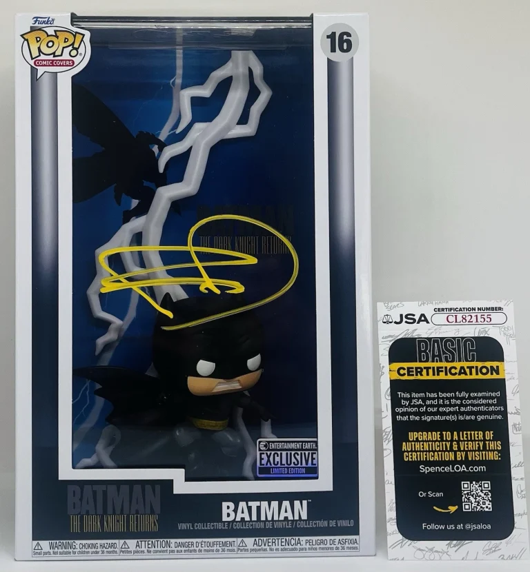 FRANK MILLER SIGNED BATMAN THE DARK KNIGHT RETURNS COMIC POP FUNKO FIGURE JSA