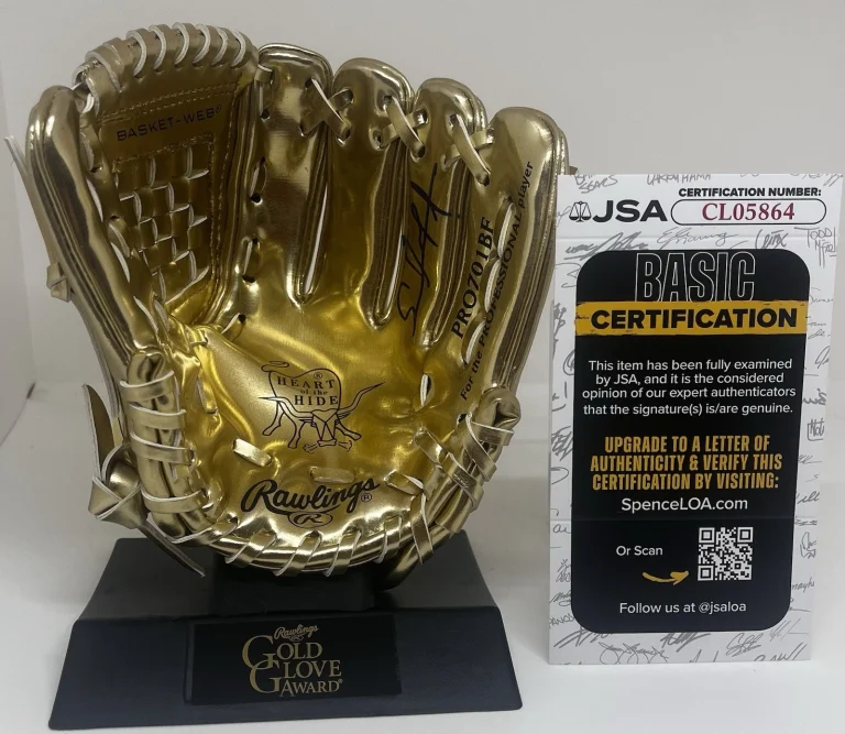 EZEQUIEL TOVAR SIGNED RAWLINGS GOLD GLOVE AWARD GLOVE COLORADO ROCKIES JSA COA
