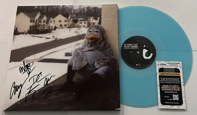 THE WONDER YEARS SIGNED SUBURBIA LP VINYL RECORD ALBUM DAN CAMPBELL +5 JSA