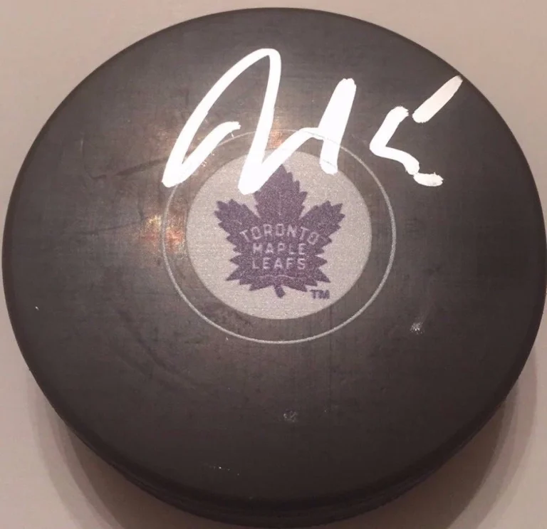 JAKE GARDINER SIGNED TORONTO MAPLE LEAFS HOCKEY PUCK W/CASE COA