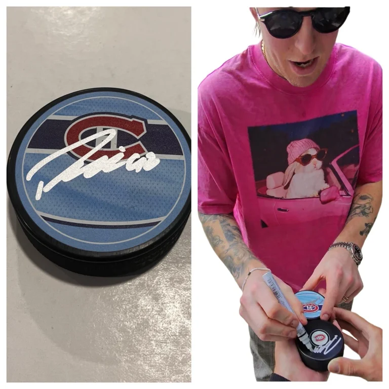 PATRIK LAINE SIGNED MONTREAL CANADIENS HOCKEY PUCK W/ CASE COA