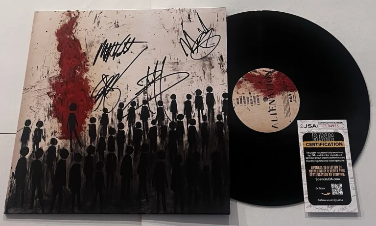 THREE DAYS GRACE SIGNED ALIENATION LP VINYL RECORD ALBUM JSA COA