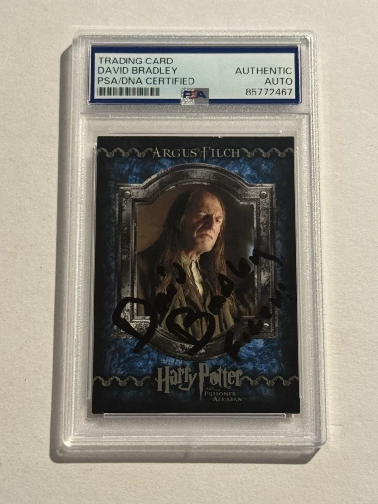 David Bradley Signed Auto 2004 Artbox Harry Potter POA Argus Filch #16 PSA