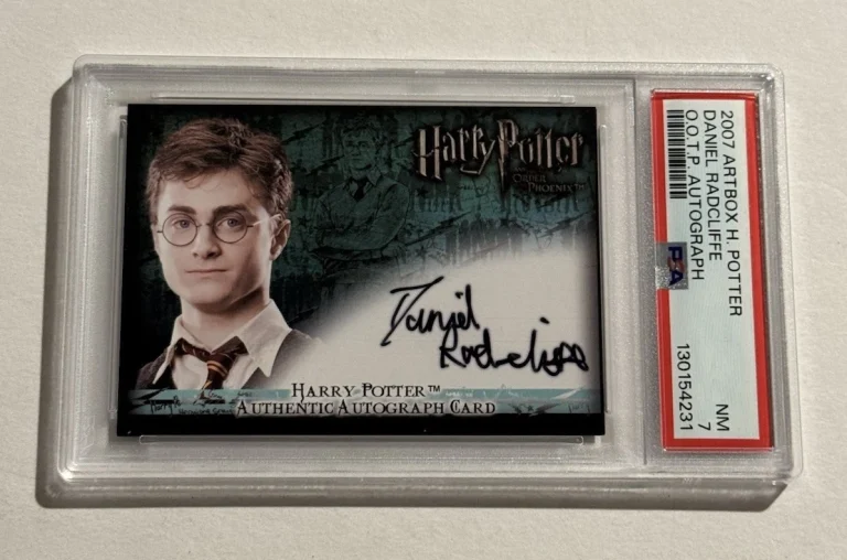2007 Artbox Harry Potter O.O.T.P DANIEL RADCLIFFE RC Auto PSA 7