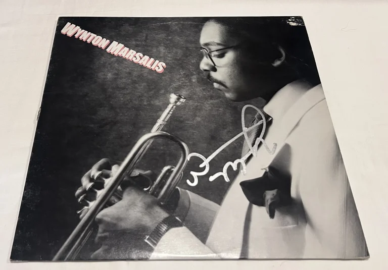 WYNTON MARSALIS SIGNED VINYL RECORD JSA