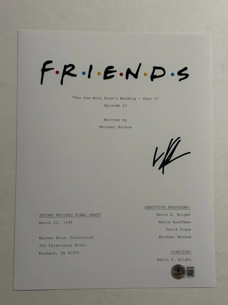 LISA KUDROW SIGNED SCRIPT COVER AUTOGRAPHED FRIENDS  SHOW ACTRESS PHOEBE BAS COA