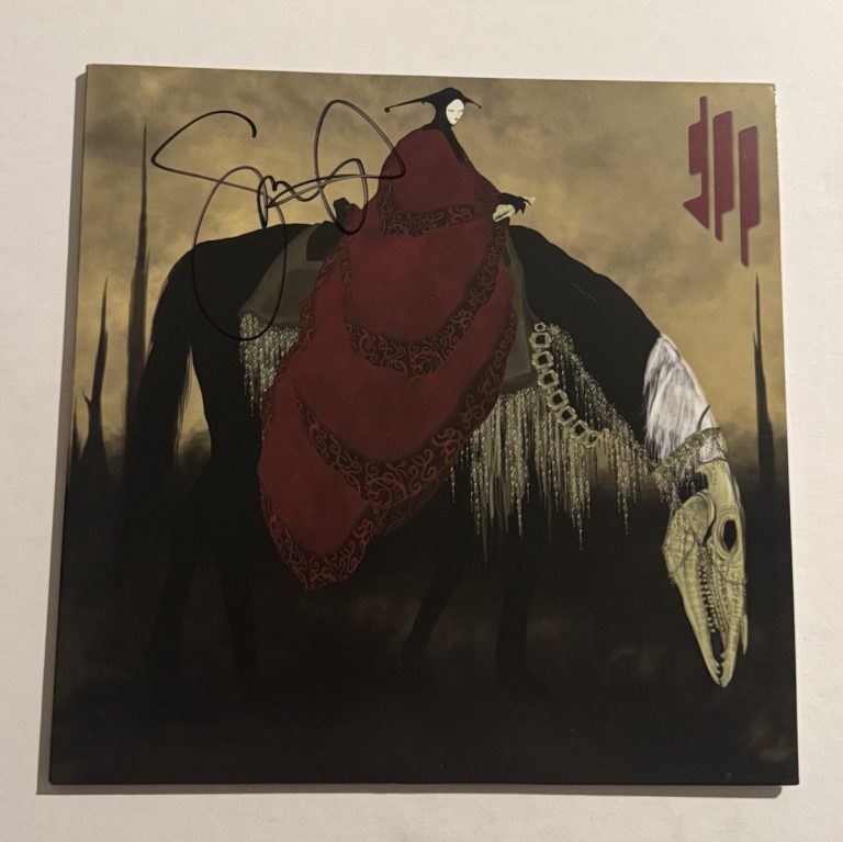 SKRILLEX DJ HAND SIGNED AUTOGRAPHED VINYL RECORD EDM STAR SONNY MOORE COA