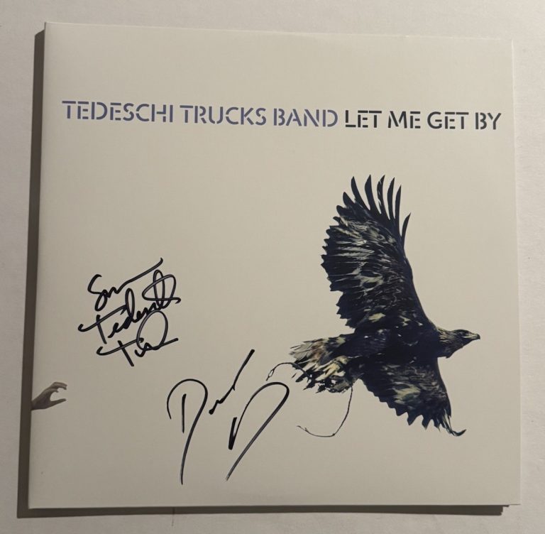 TEDESCHI TRUCKS BAND FULL BAND SIGNED LP VINYL RECORD ALBUM DEREK TRUCKS COA