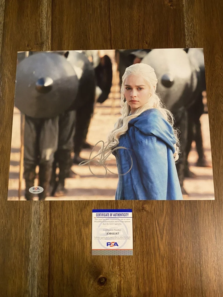 EMILIA CLARKE SIGNED AUTOGRAPHED ‘GAME OF THRONES' GOT 11X14 PHOTO PSA