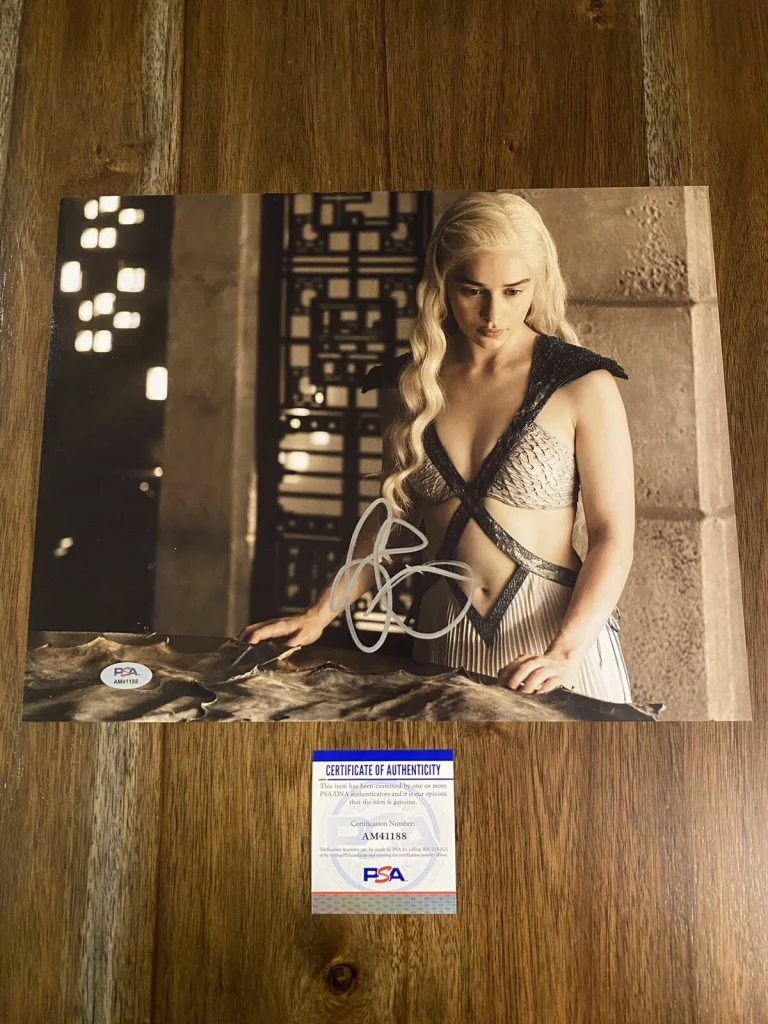 EMILIA CLARKE SIGNED AUTOGRAPHED ‘GAME OF THRONES' GOT 11X14 PHOTO PSA