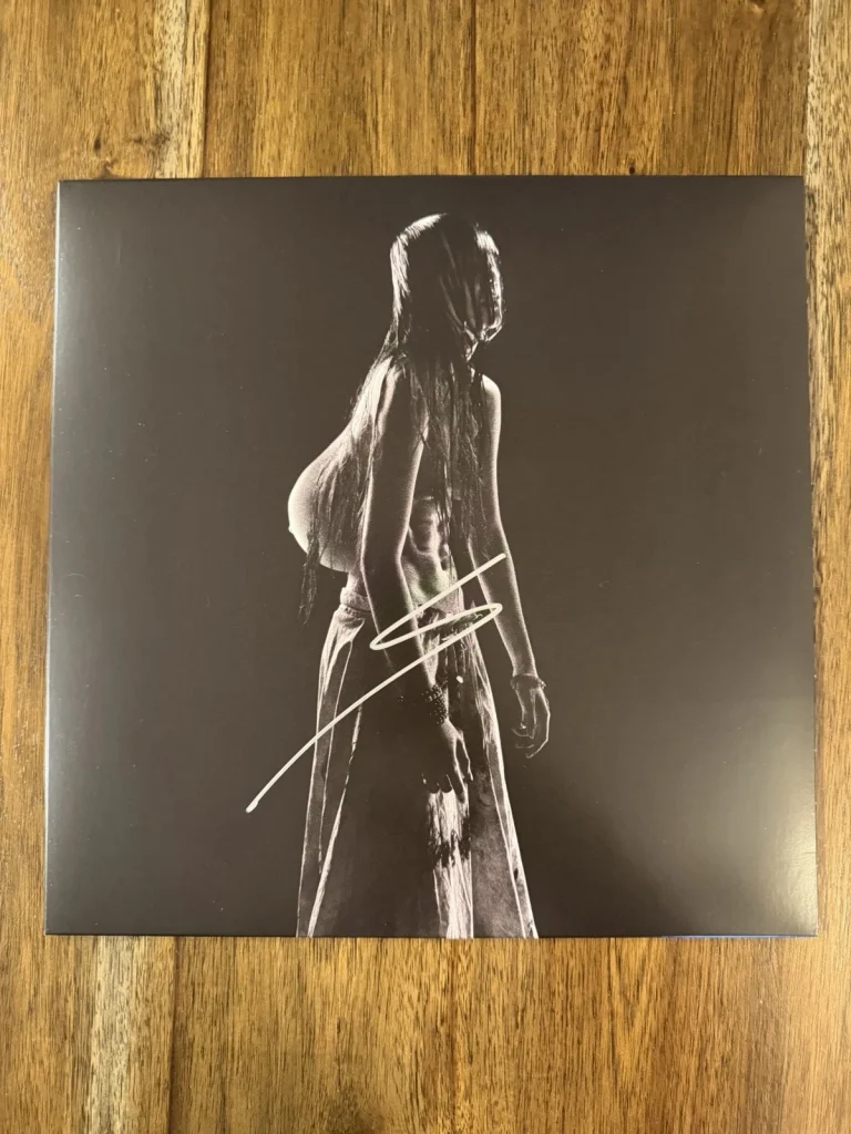 ‘Sofia Isella’ Signed Vinyl Album ‘I Can Be Your Mother’ Autograph
