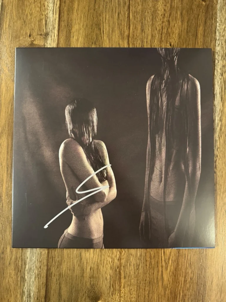 ‘Sofia Isella’ Signed Vinyl Album ‘I’m Camera.’ Autograph