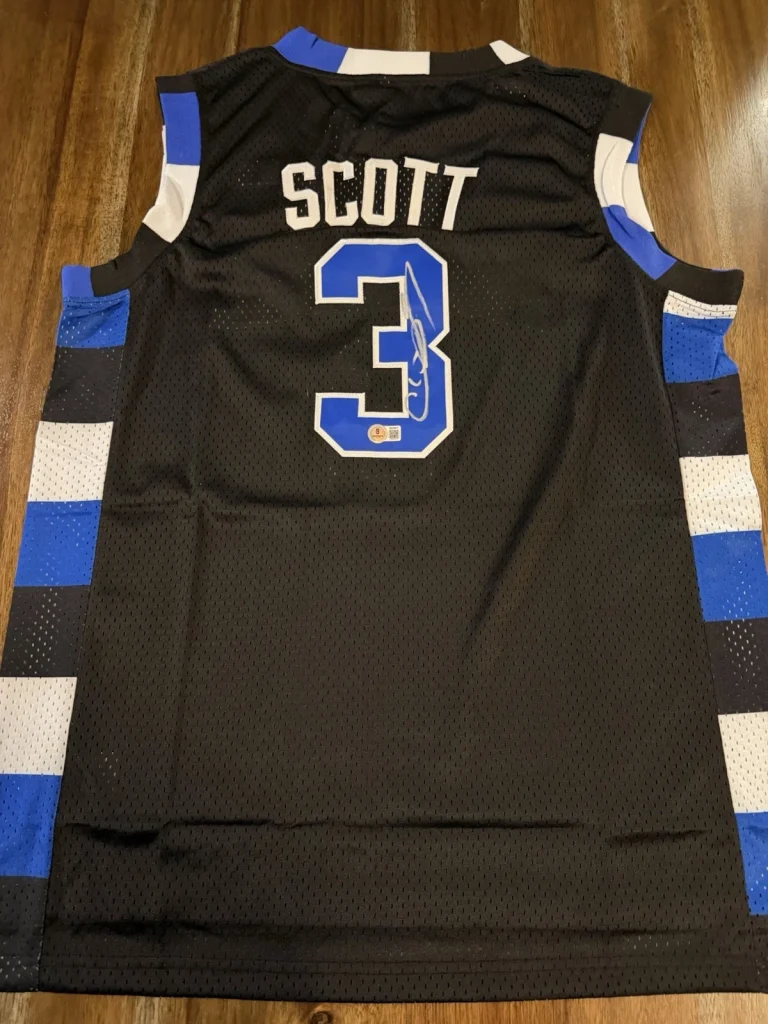Chad Michael Murray ‘One Tree Hill’ Signed Jersey ‘Lucas Scott’ Beckett