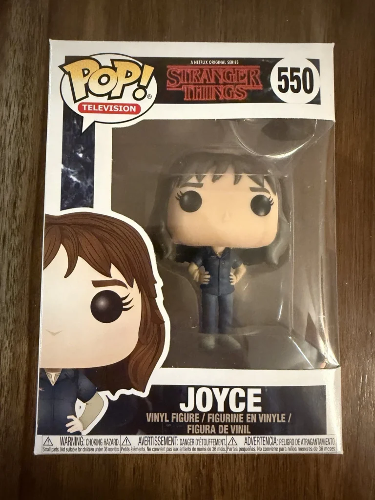Joyce #550 Stranger Things Funko Pop Television Vinyl Figure With Protector