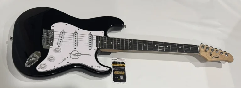 PATTY GRIFFIN SIGNED BLACK ELECTRIC GUITAR FOLK COUNTRY LEGEND JSA COA
