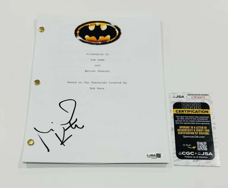 MICHAEL KEATON SIGNED BATMAN FULL MOVIE SCRIPT VERY RARE JSA COA