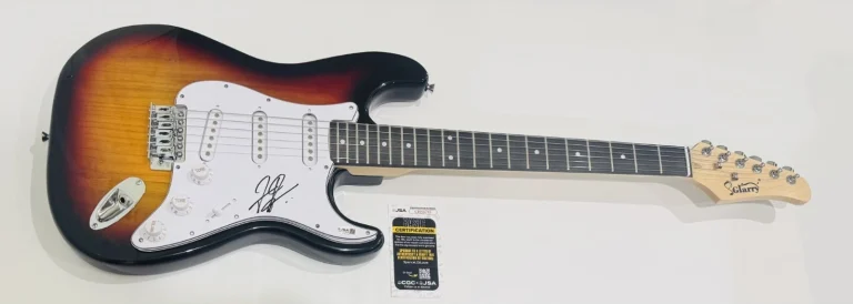 JACKSON DEAN SIGNED SUNBURST ELECTRIC GUITAR DON'T COME LOOKIN' JSA COA