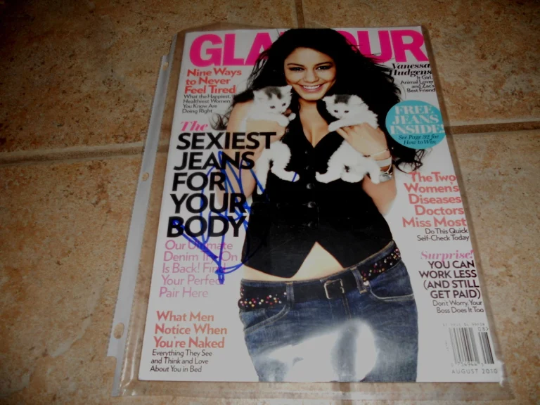 Vanessa Hudgens Sexy Signed Autographed  Magazine Cover Photo Guaranteed