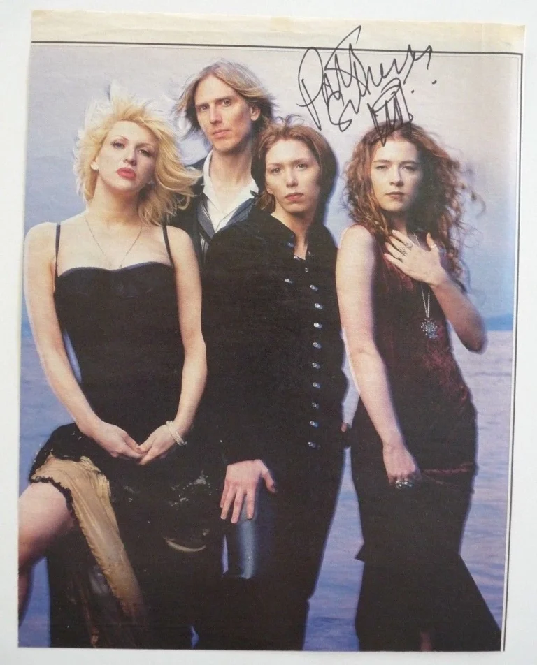HOLE Patty Schemel Signed Autograph Magazine Page Photo BAS Guaranteed 3 F6