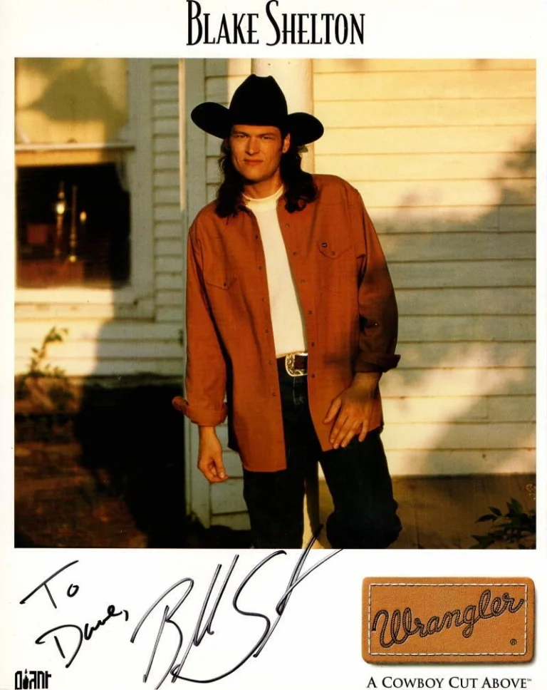 Blake Shelton Signed Autograph 8x10 Photo - Vintage Wangler Jeans Promo To Dave
