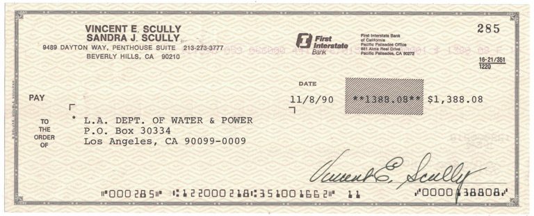 Vin Scully Signed 11/8/1990 First Interstate Bank Check 38955