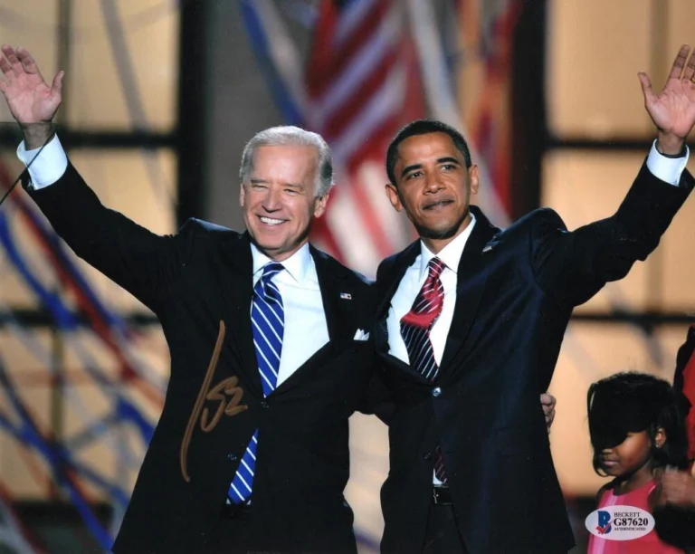 President Joe Biden Signed Autograph 8x10 Photo w/ Barack Obama - Beckett COA