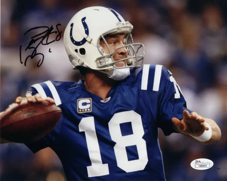 PEYTON MANNING SIGNED AUTOGRAPH 8x10 PHOTO - TENNESSEE, COLTS LEGEND, ELI JSA