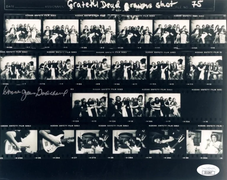Donna Jean Godchaux Signed Autograph 8x10 Photo - Grateful Dead Beauty JSA COA