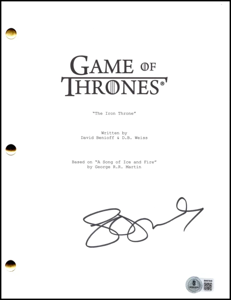 Sophie Turner Signed Autograph Games of Thrones Script - Sansa Stark Beckett COA
