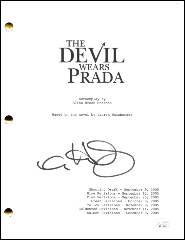 Anne Hathaway Signed Autograph The Devil Wears Prada Full Movie Script - JSA COA