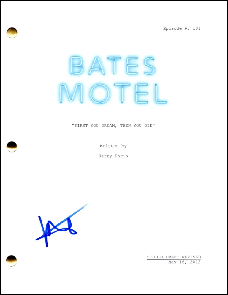 Nicola Peltz Signed Autograph Bates Motel Pilot Script Screenplay Bradley Martin