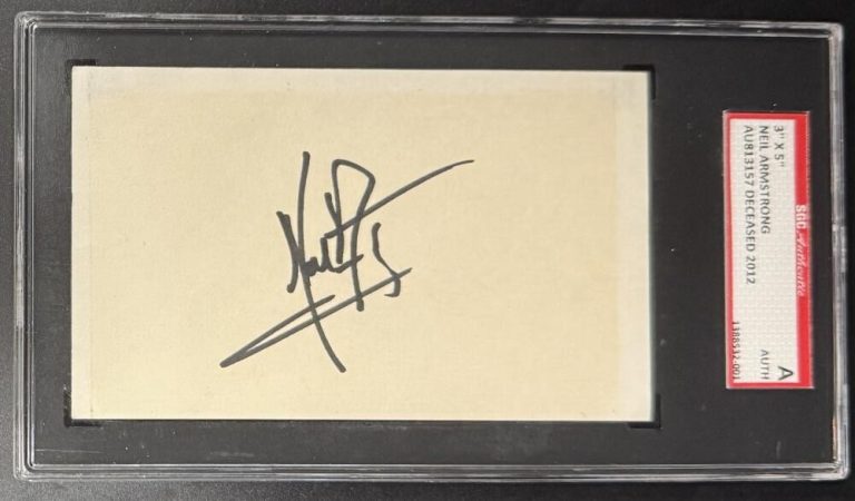 Neil Armstrong Astronaut Signed Autograph JSA Slabbed Encapsulated 3x5 Card COA